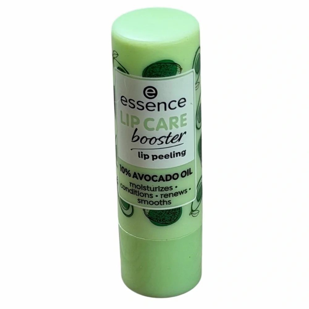 5/$25💜 Essence Lip Care Booster Lip Peeling Balm
